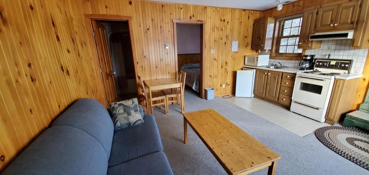 Motel Le Fleuron Saint-Donat-de-Montcalm Exterior foto