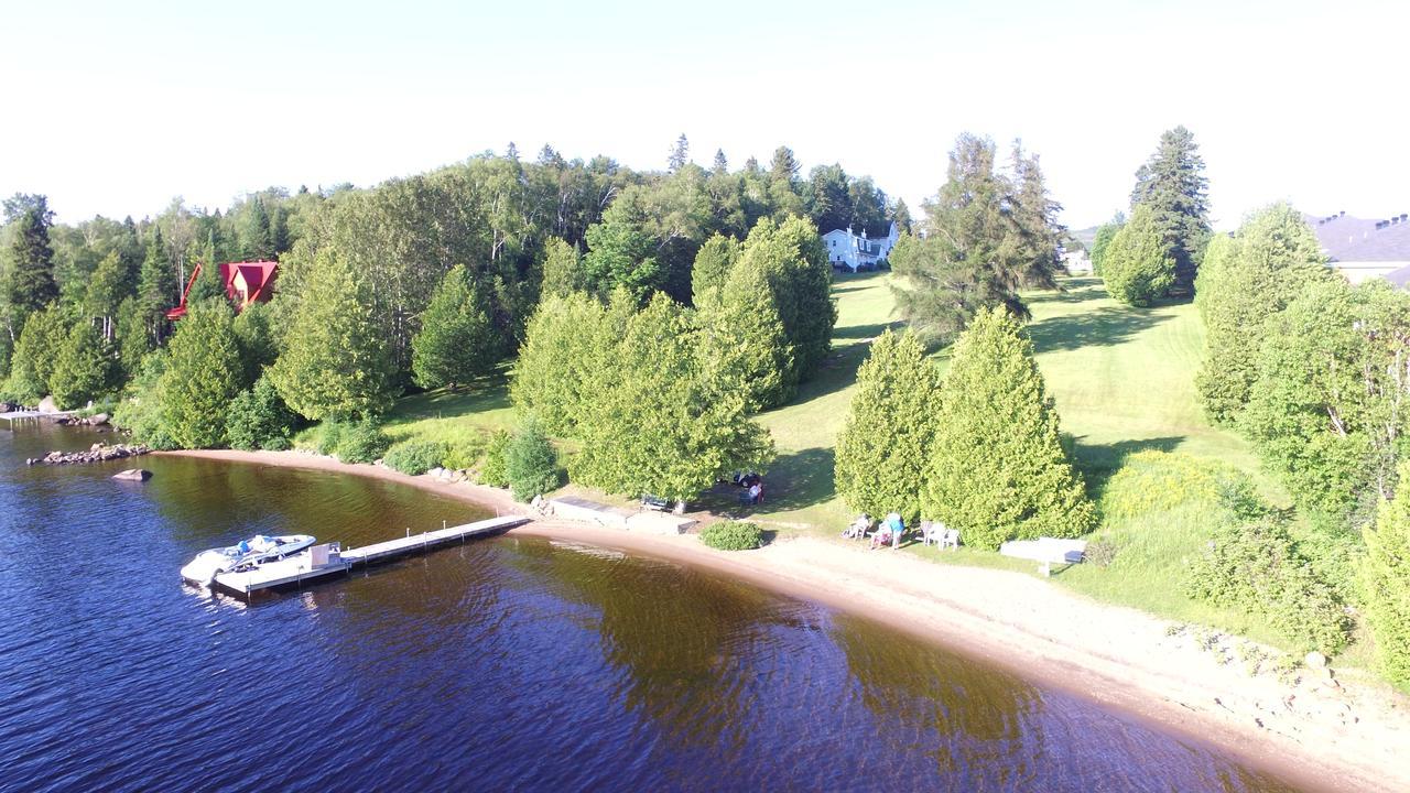 Motel Le Fleuron Saint-Donat-de-Montcalm Exterior foto