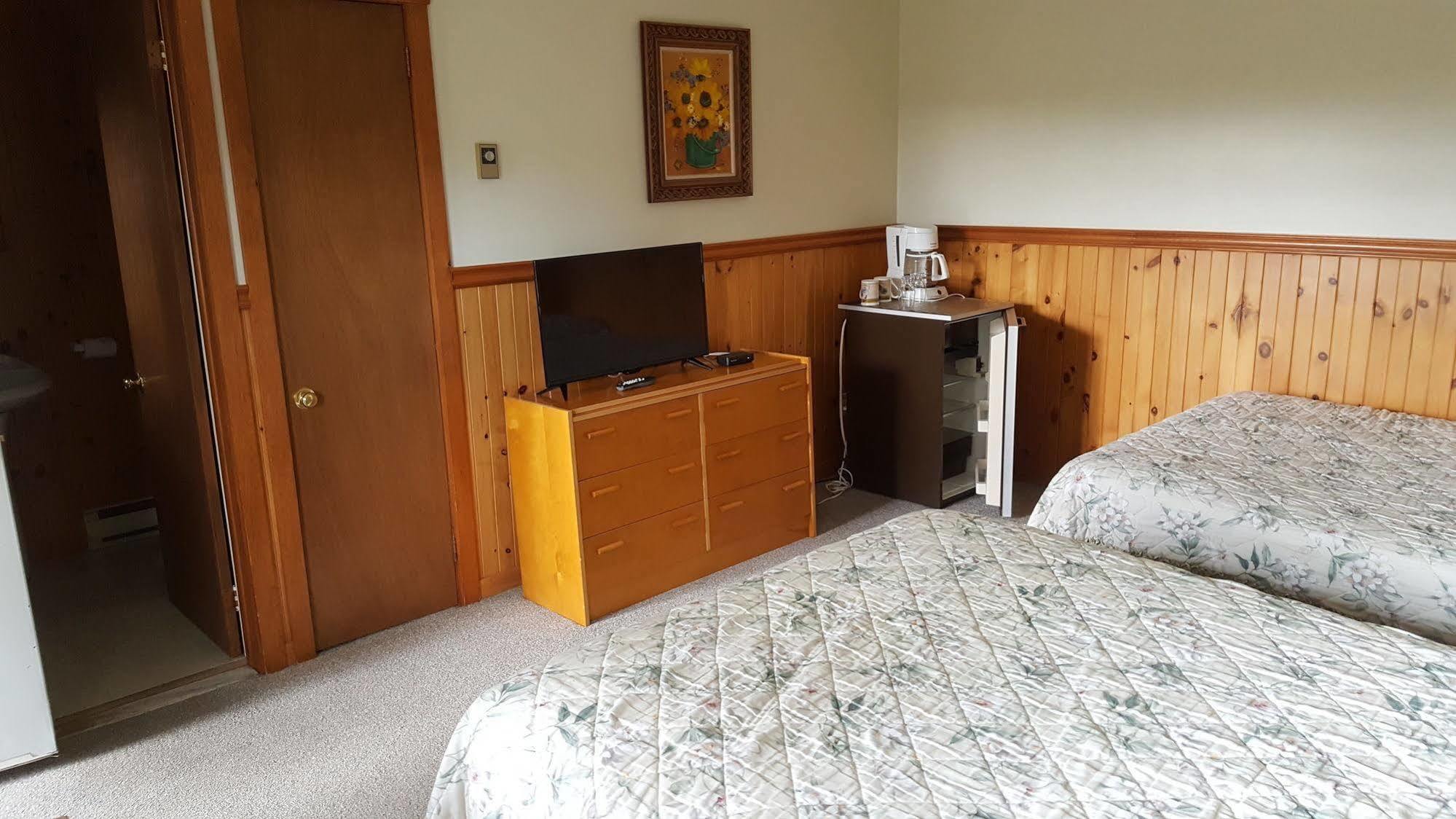 Motel Le Fleuron Saint-Donat-de-Montcalm Exterior foto