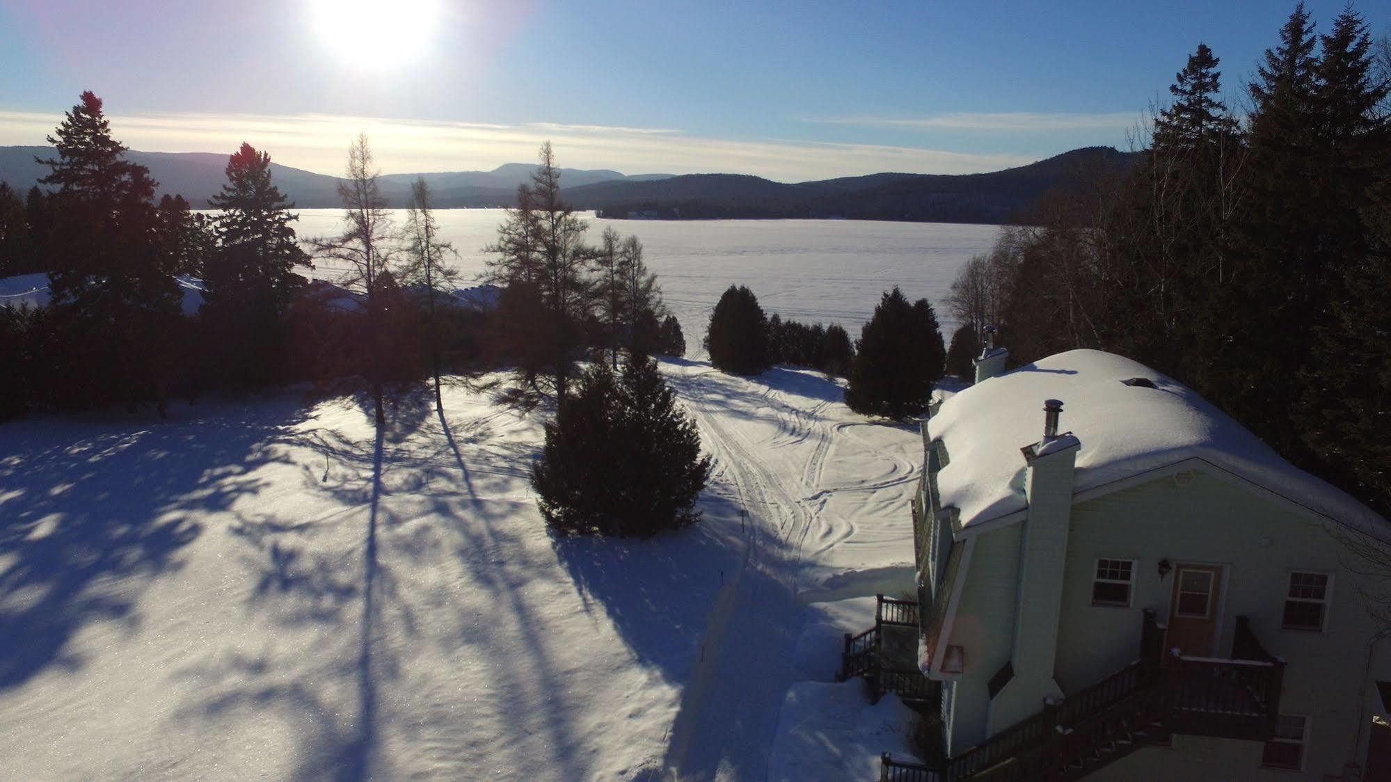 Motel Le Fleuron Saint-Donat-de-Montcalm Exterior foto