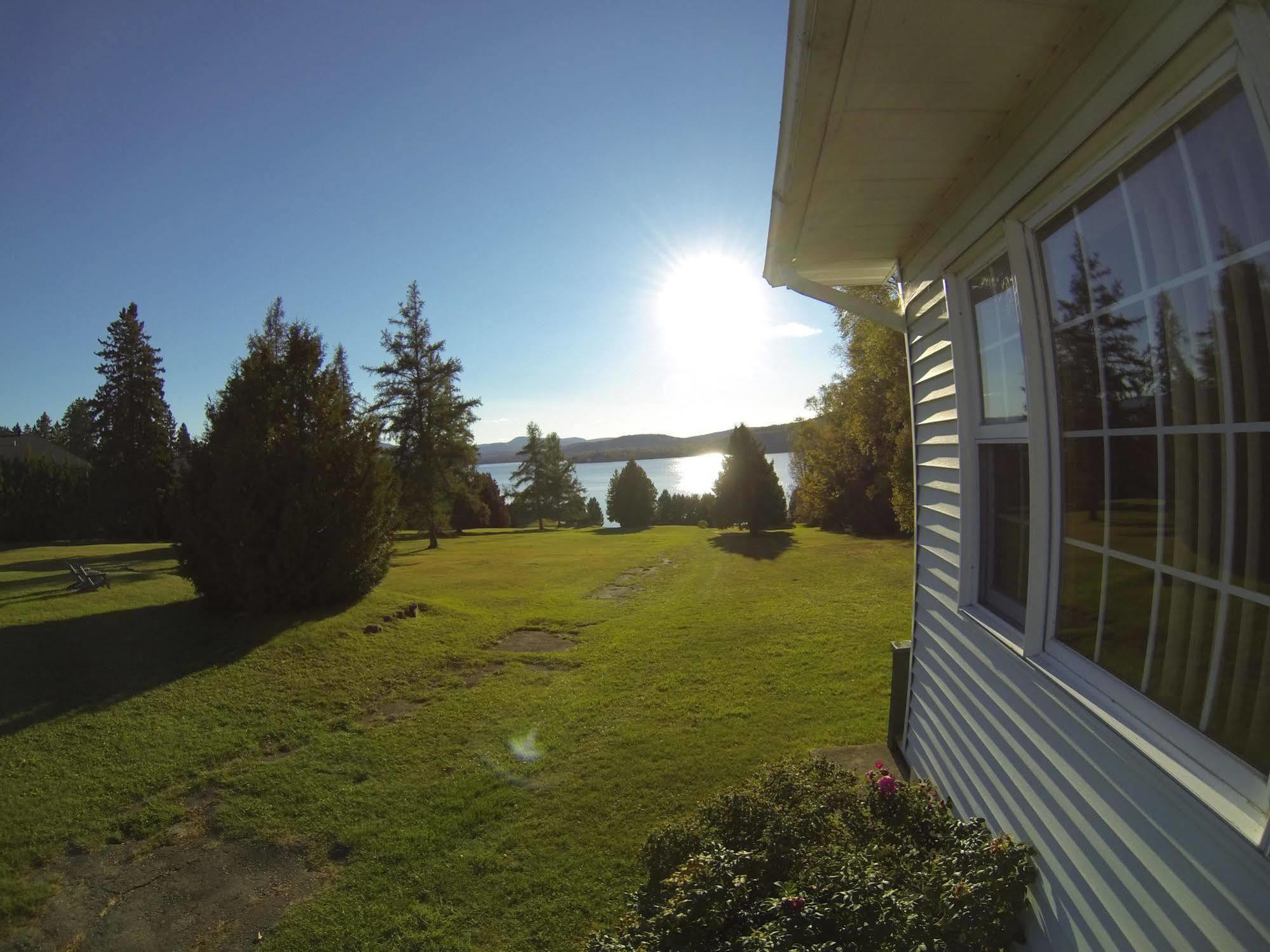 Motel Le Fleuron Saint-Donat-de-Montcalm Exterior foto